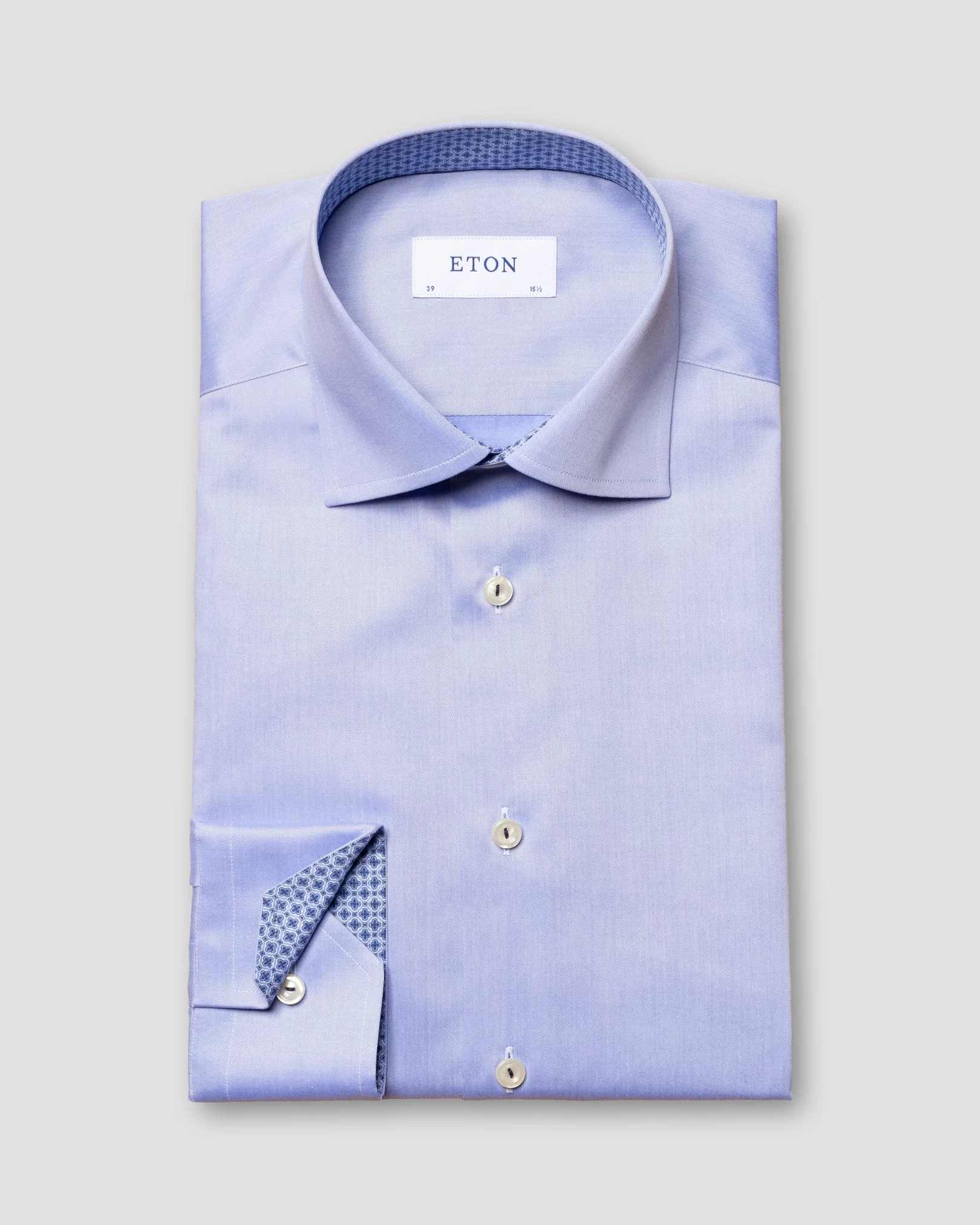 Eton - light blue fine twill medallion details