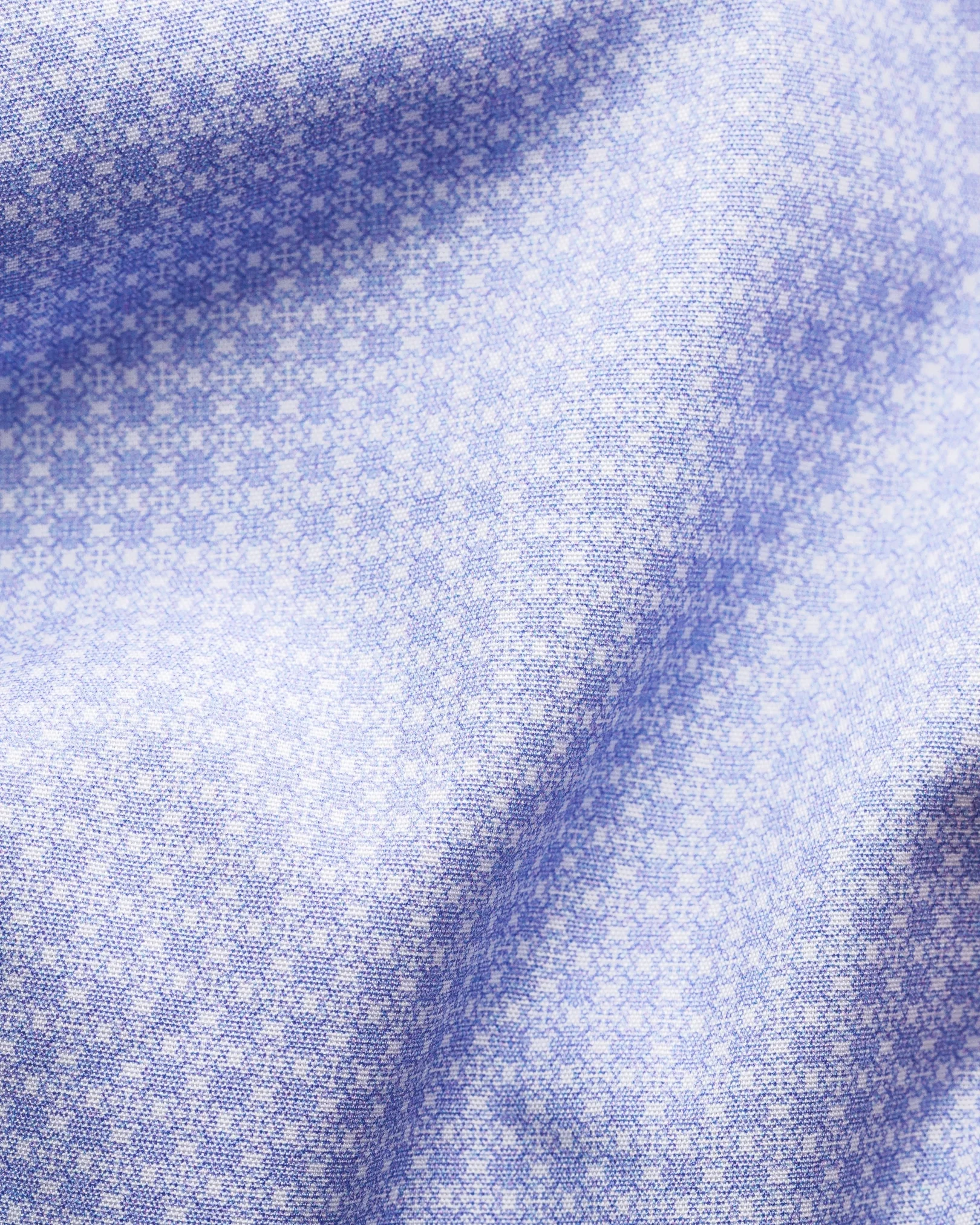 Eton - light blue poplin cut away geometric
