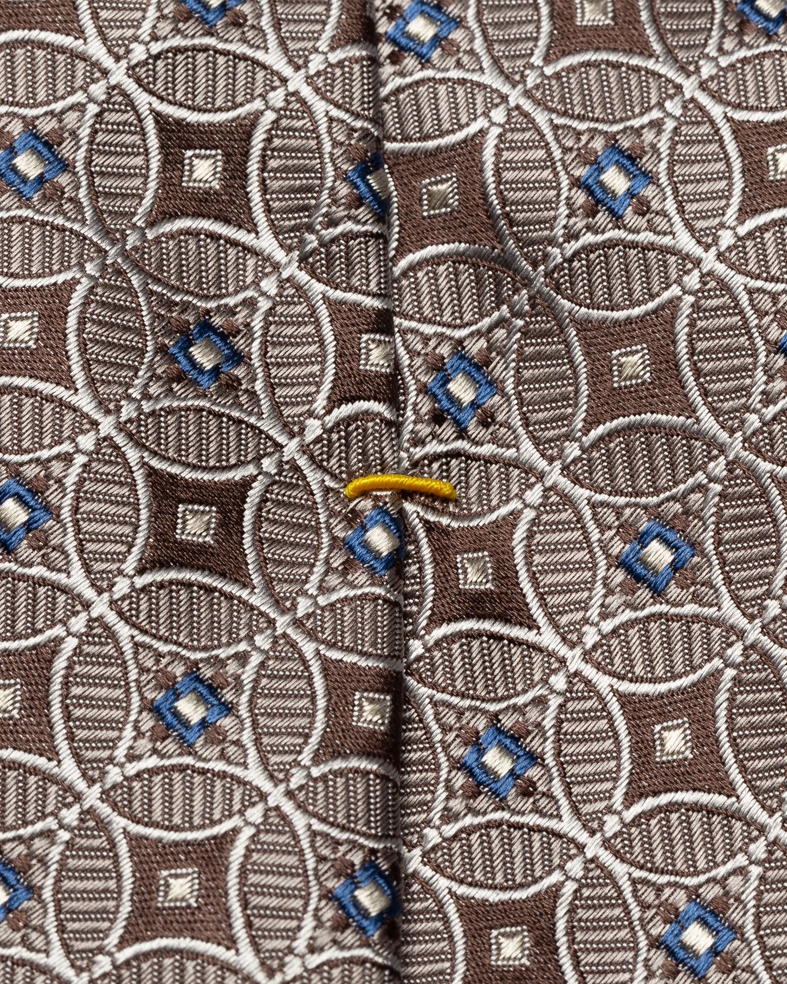 Eton - dark brown vibriant tie