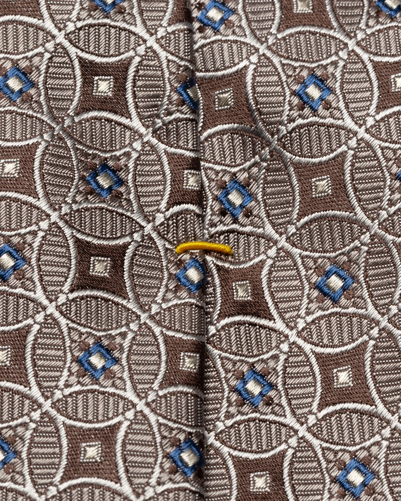 Eton - dark brown vibriant tie