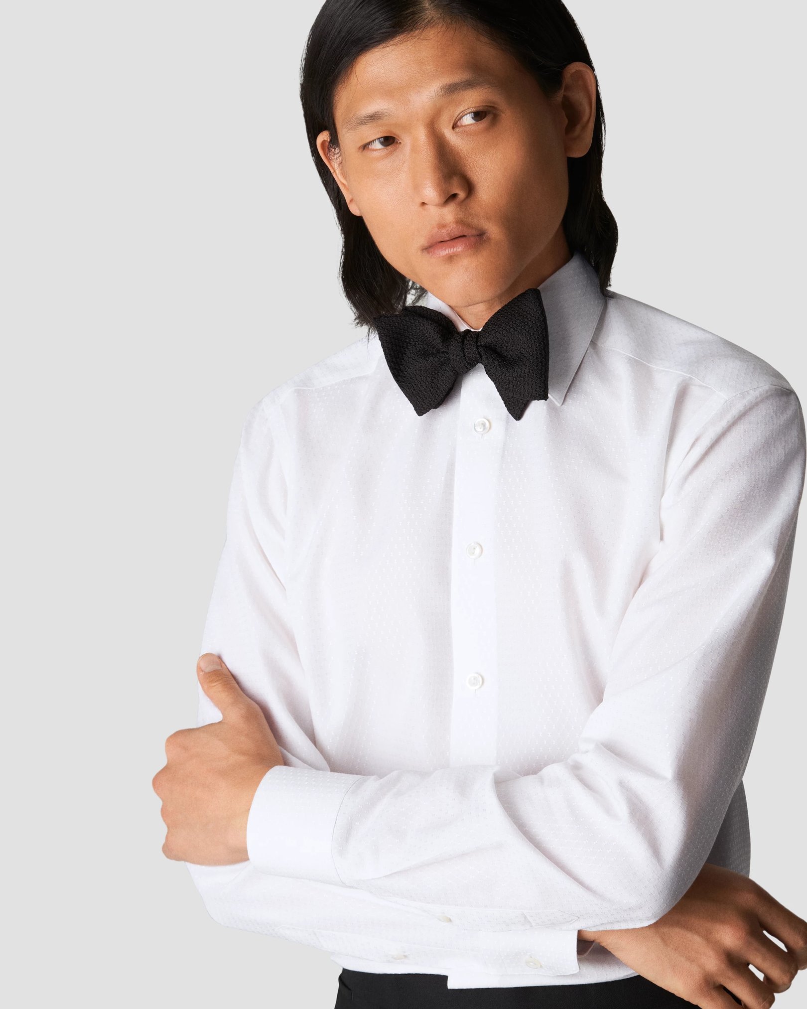 Eton - white jacquard moderate