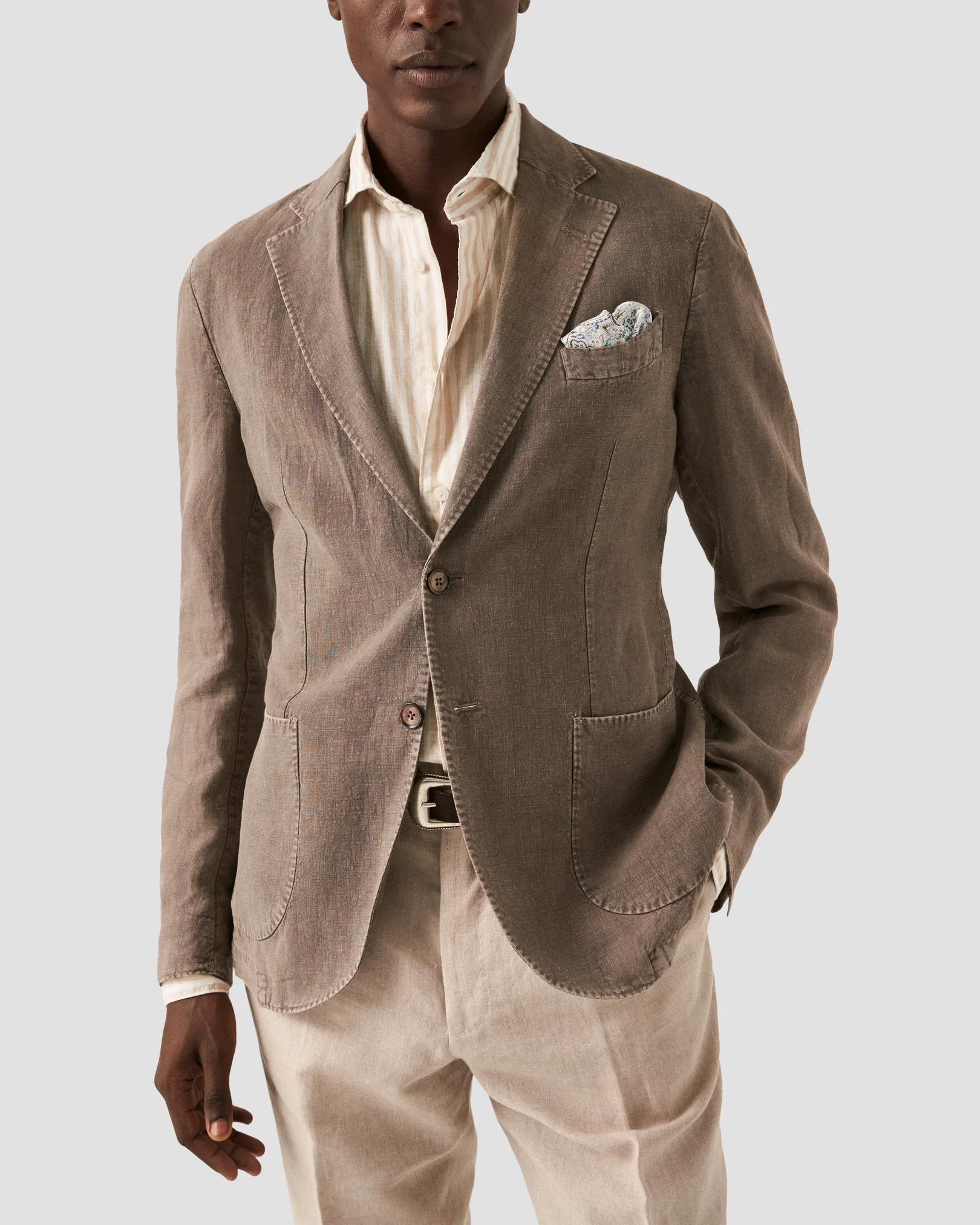 Eton - beige classic wide spread