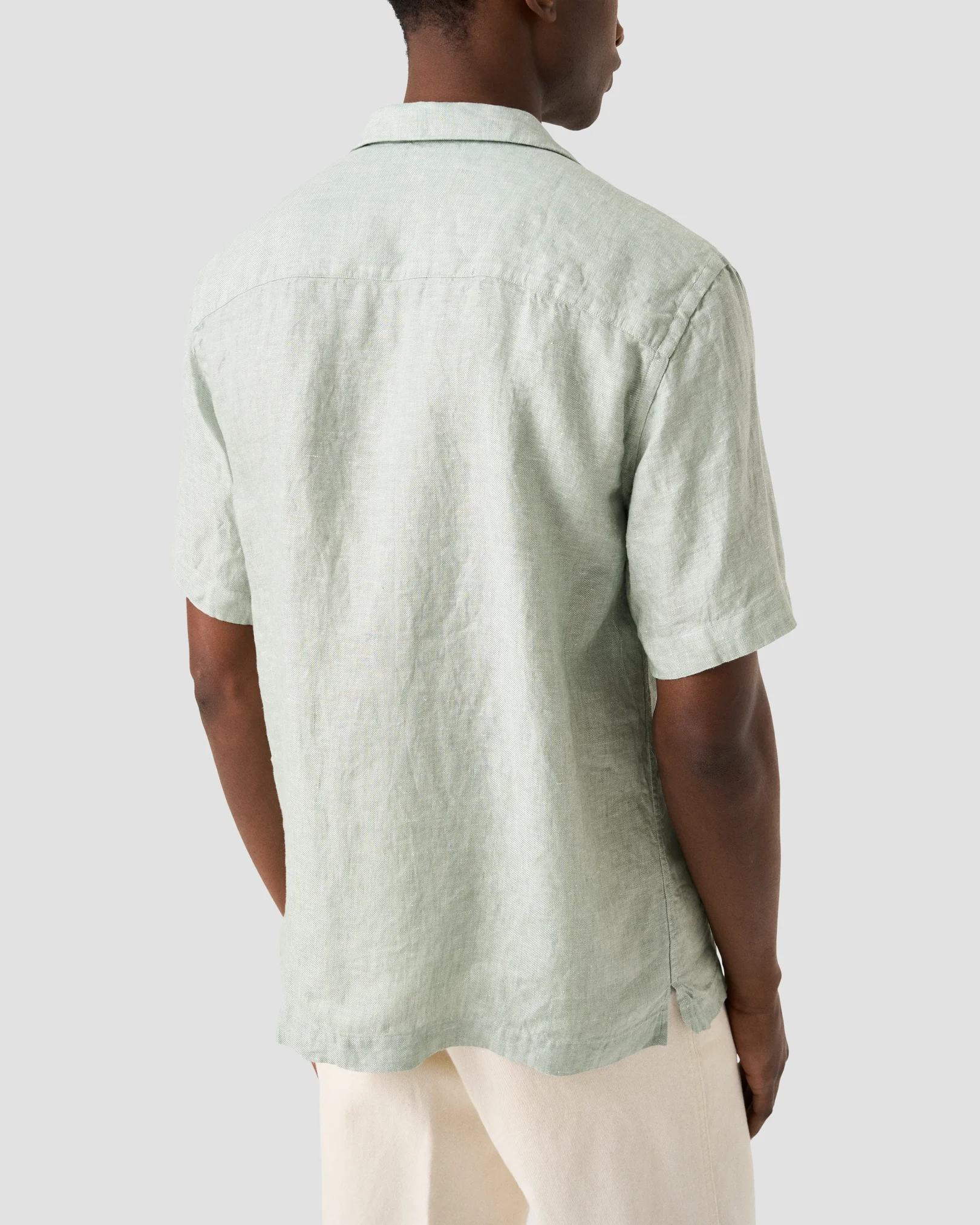 Eton - mid green solid linen twill resort shirt