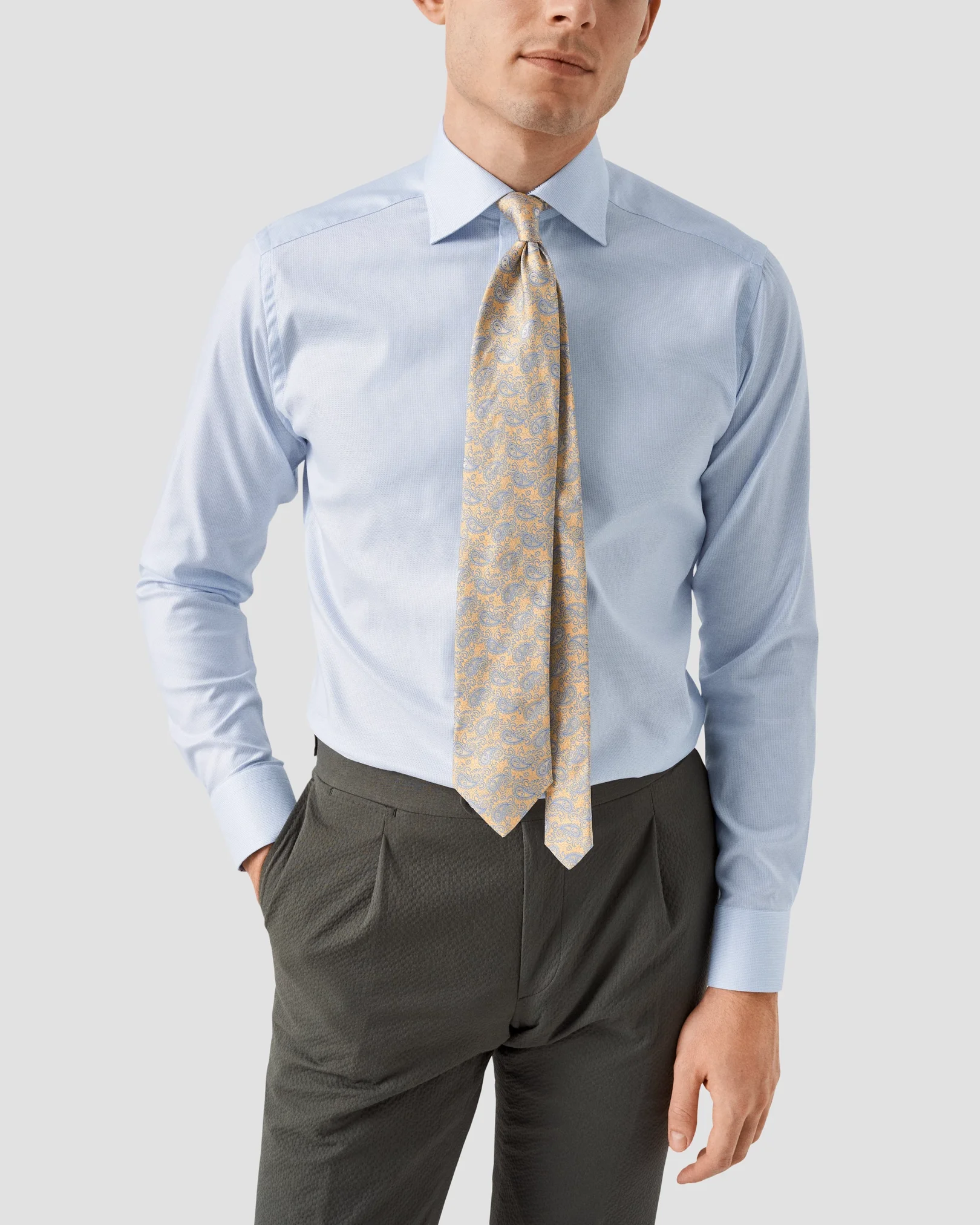 Eton - light blue twill special details