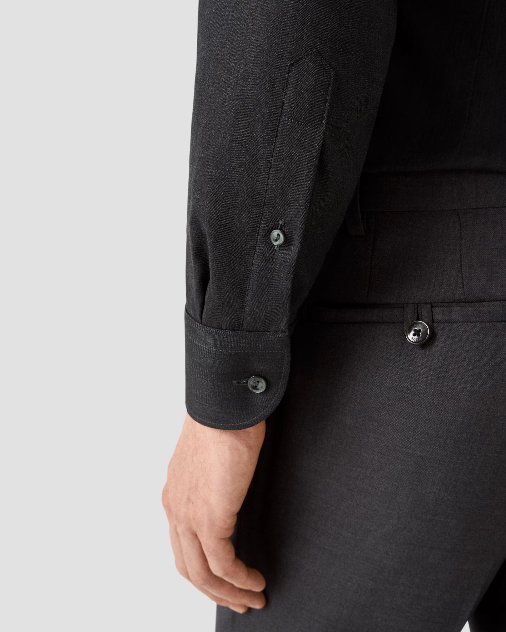 Eton - dark grey flanell widespread collar