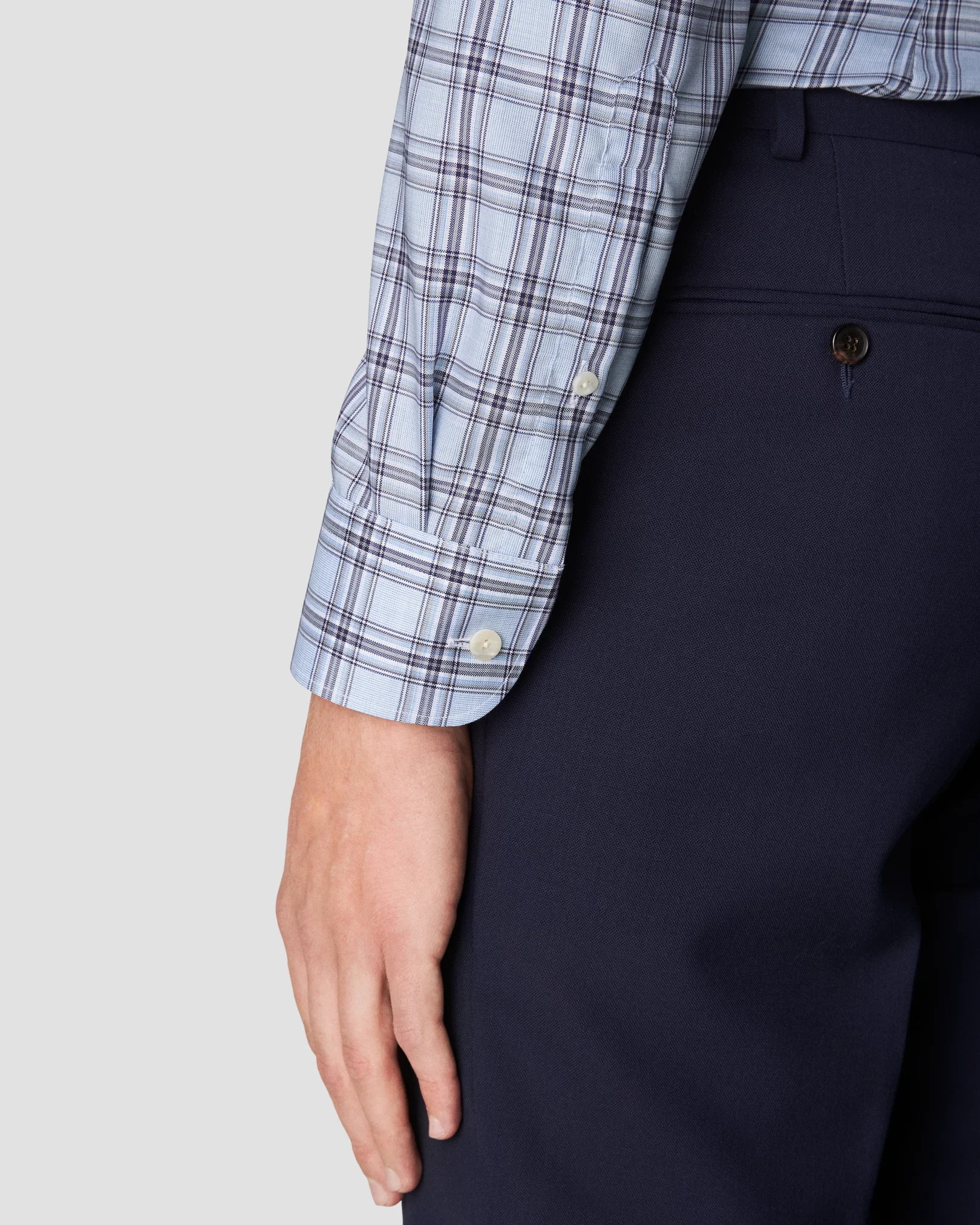 Eton - mid blue oxford wide spread
