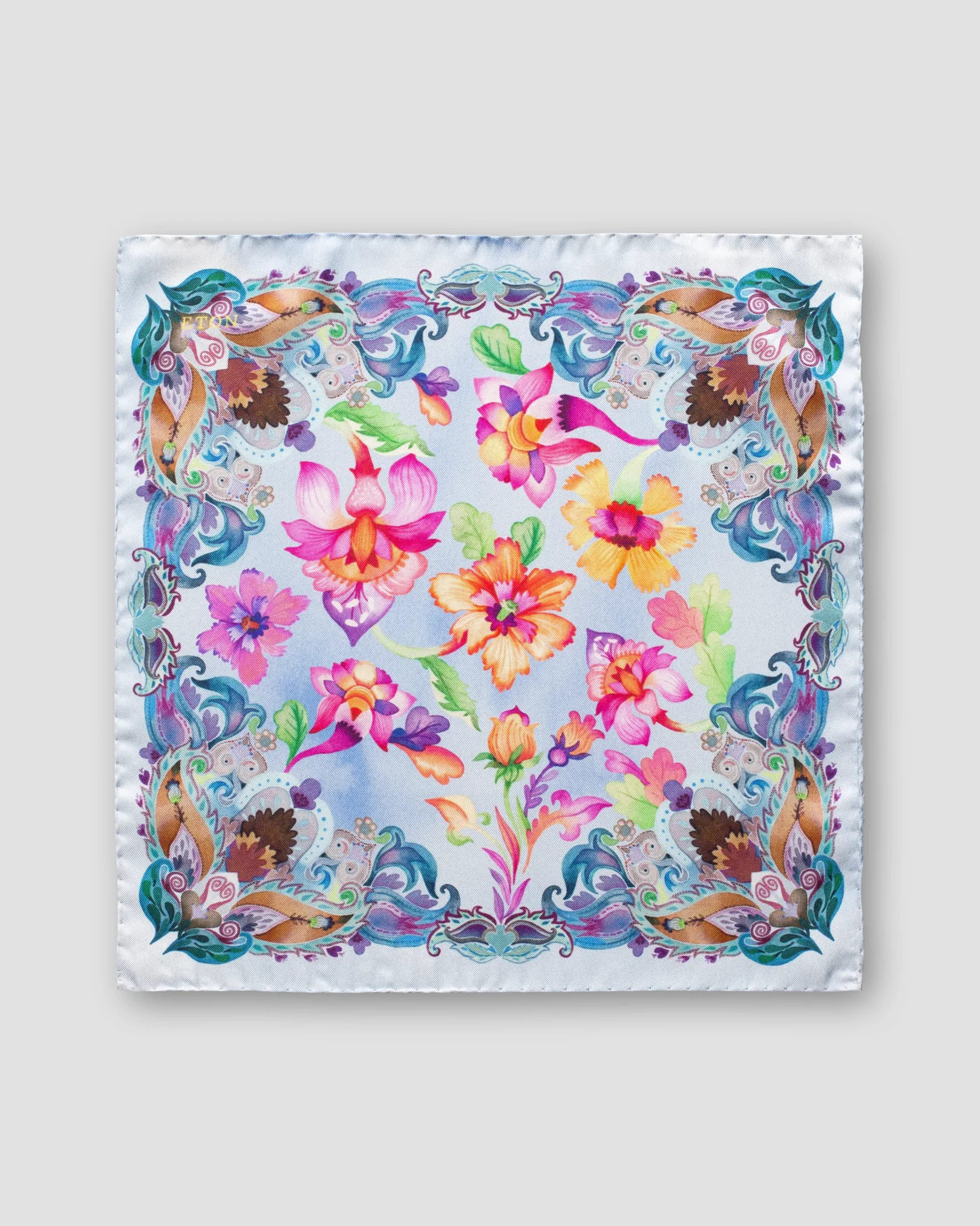 Eton - blue flowers pocket square
