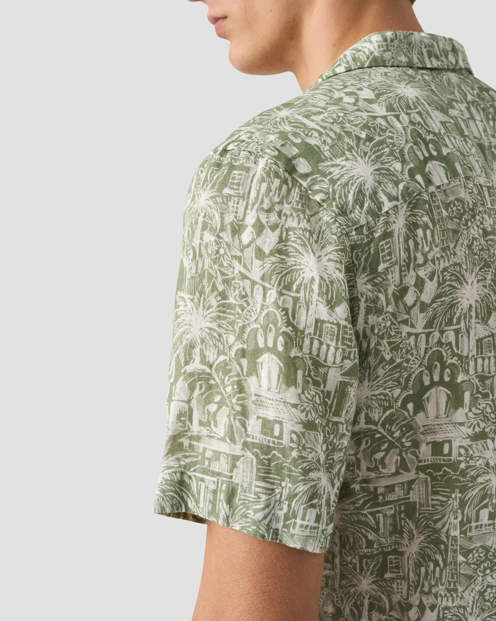Eton - dark green gaudi garden print resort shirt