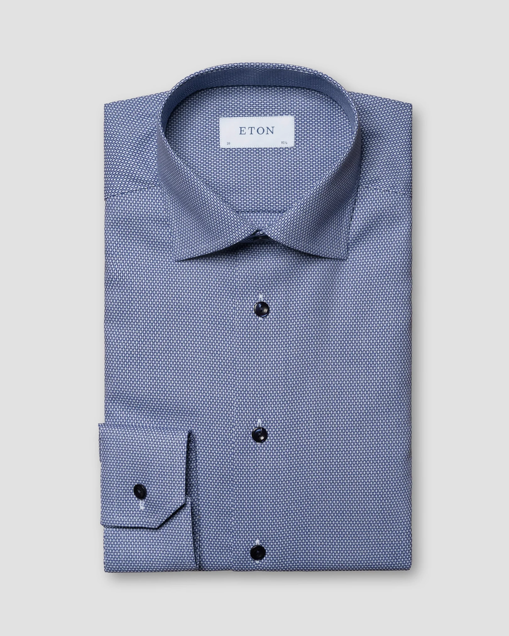 Eton - dark blue twill with cut away