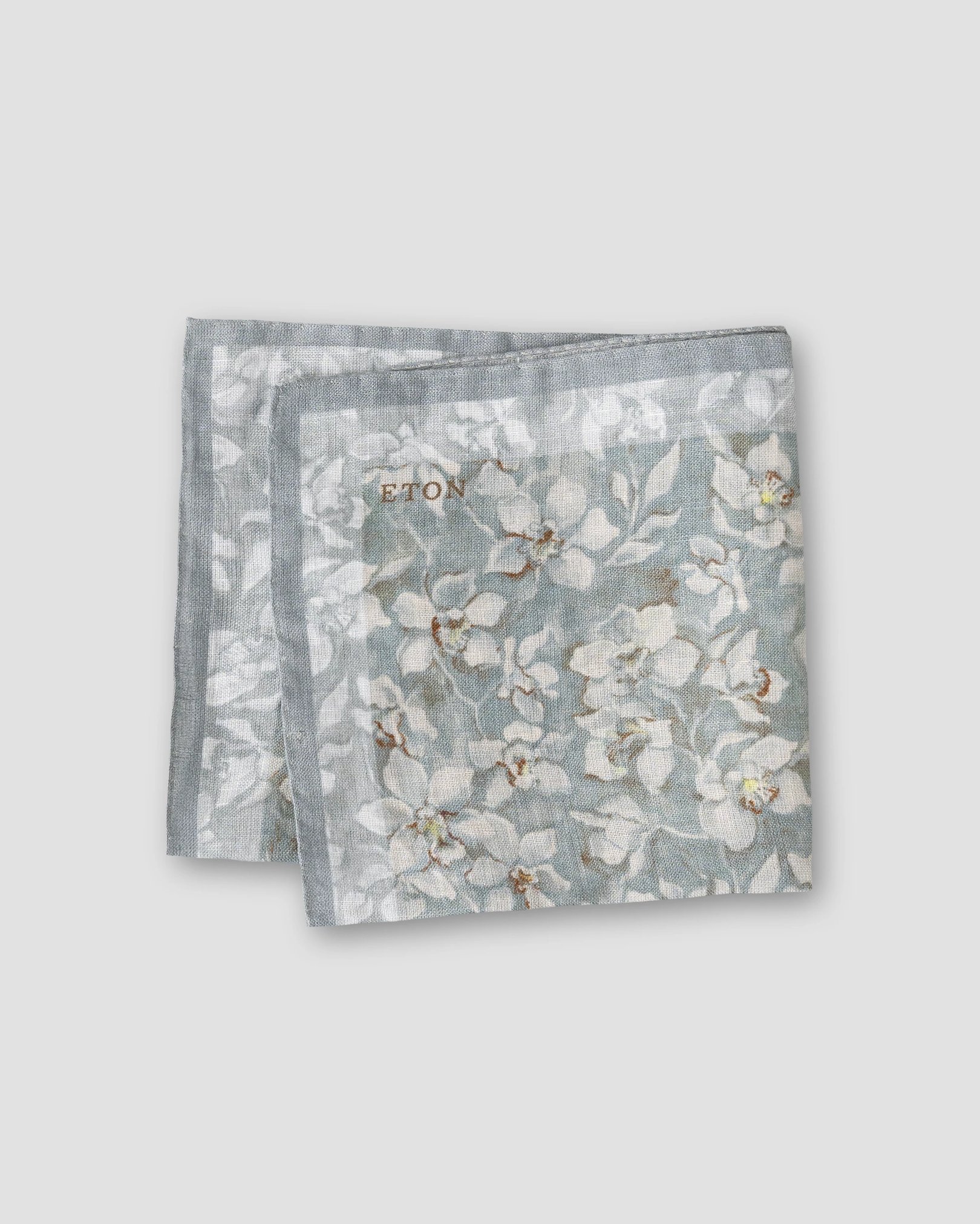 Eton - light blue spring pocket square