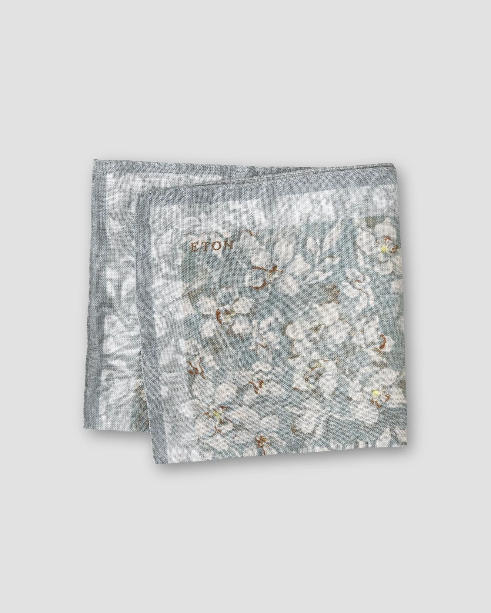 Eton - light blue spring pocket square