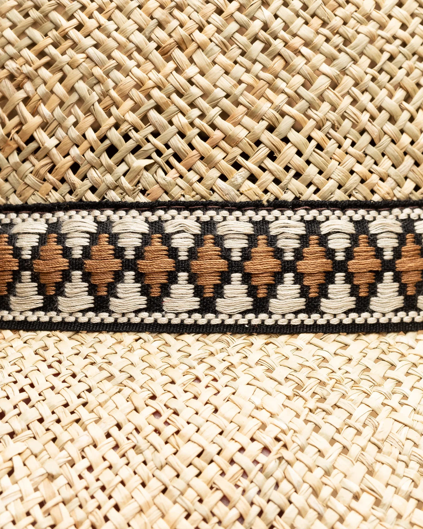 Eton - brown seagrass hat