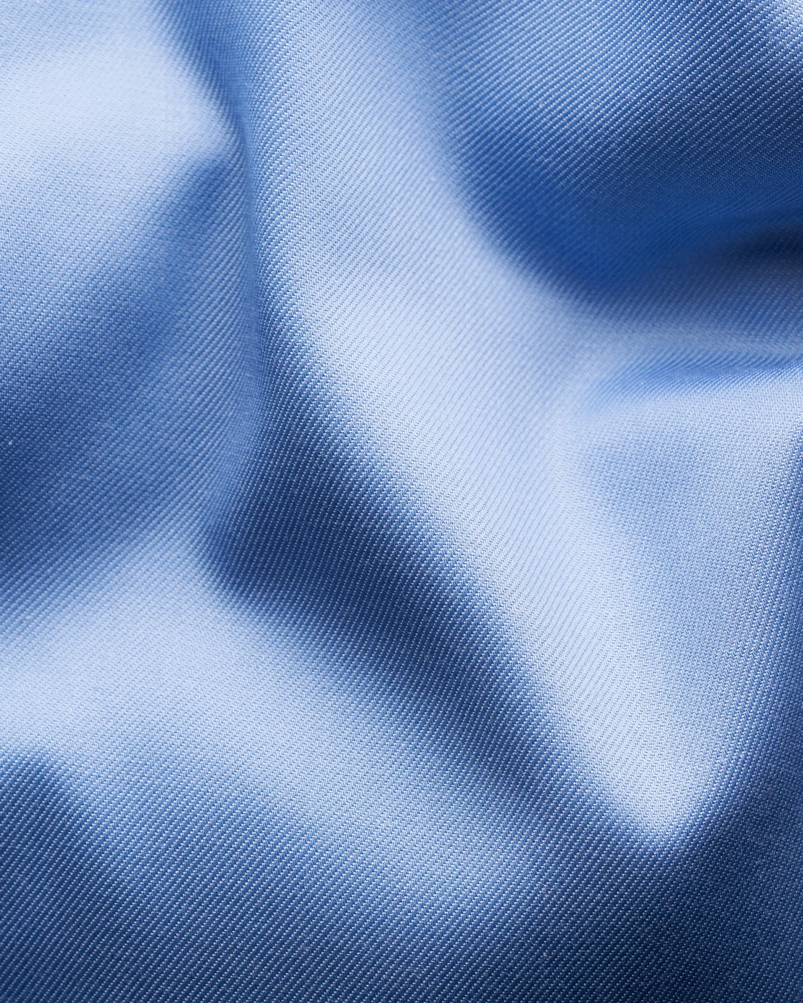 Eton - light blue signature twill cut away collar single cuff slim fit