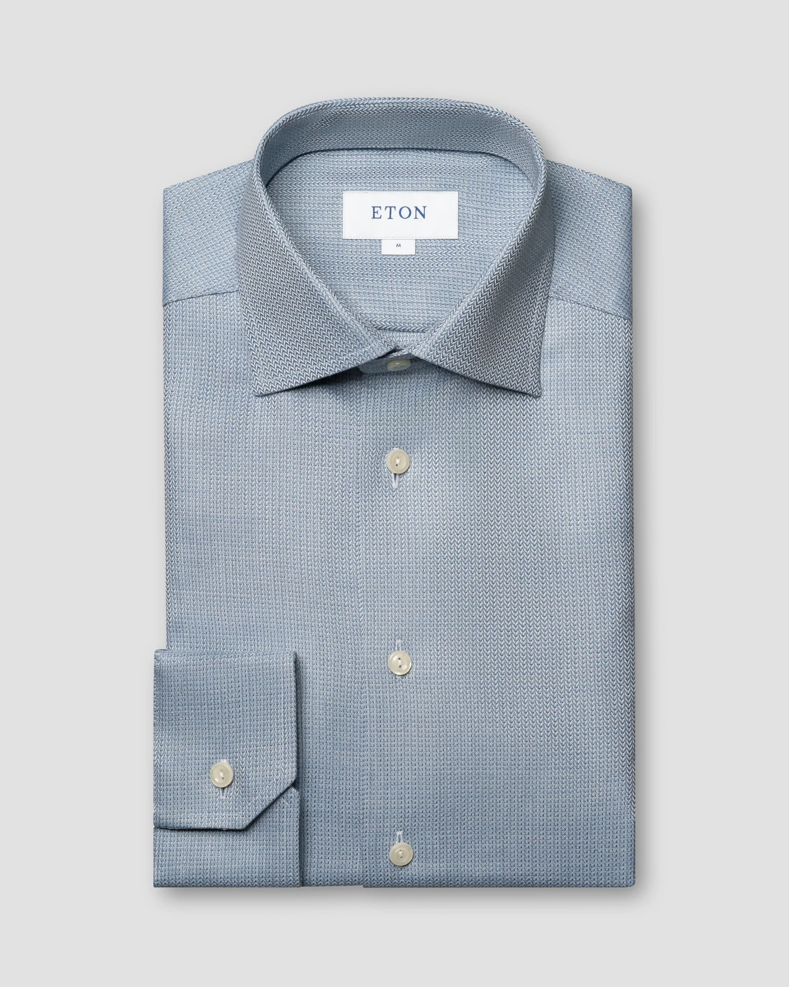 Eton - light blue super cut away