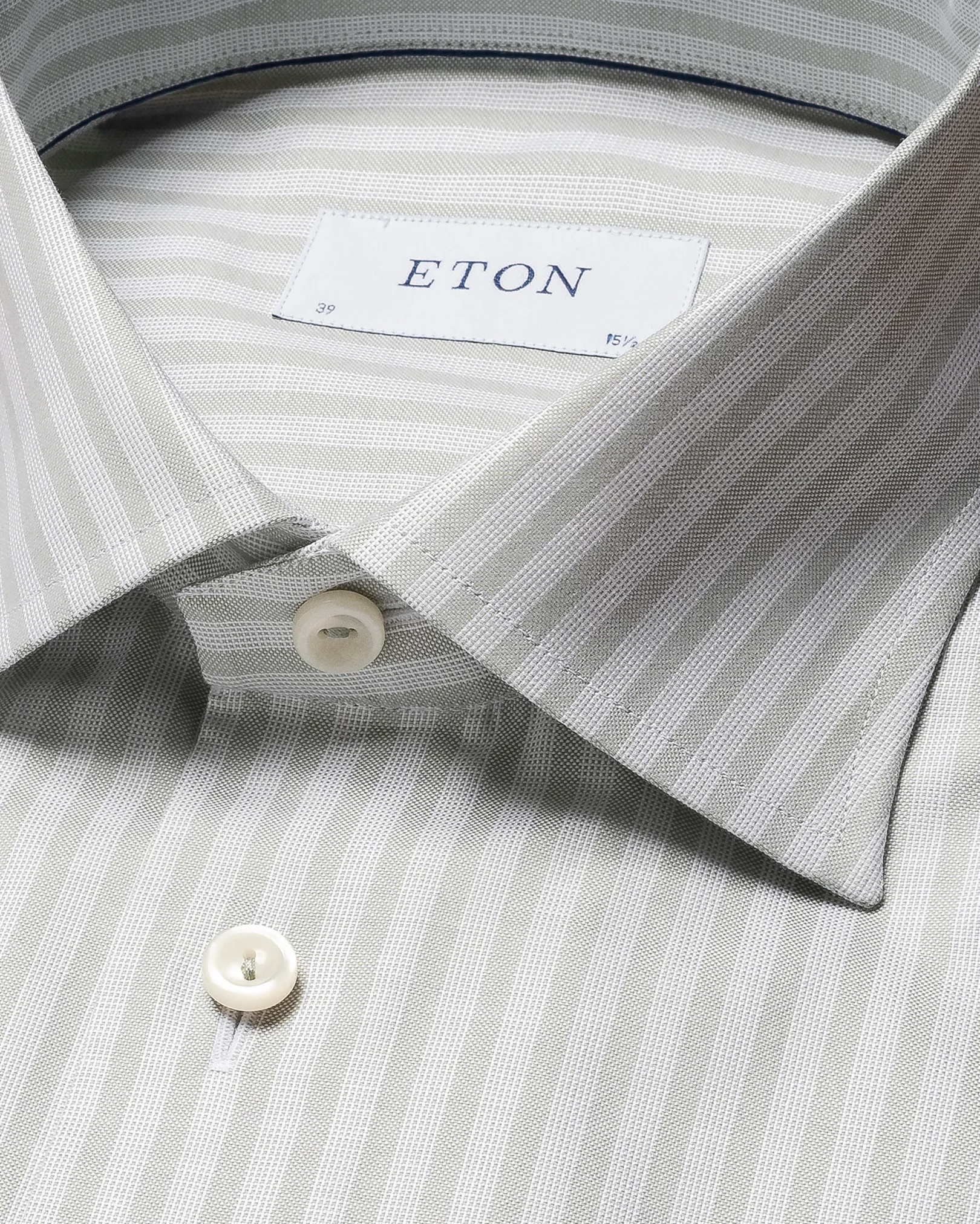 Eton - fine light green oxford