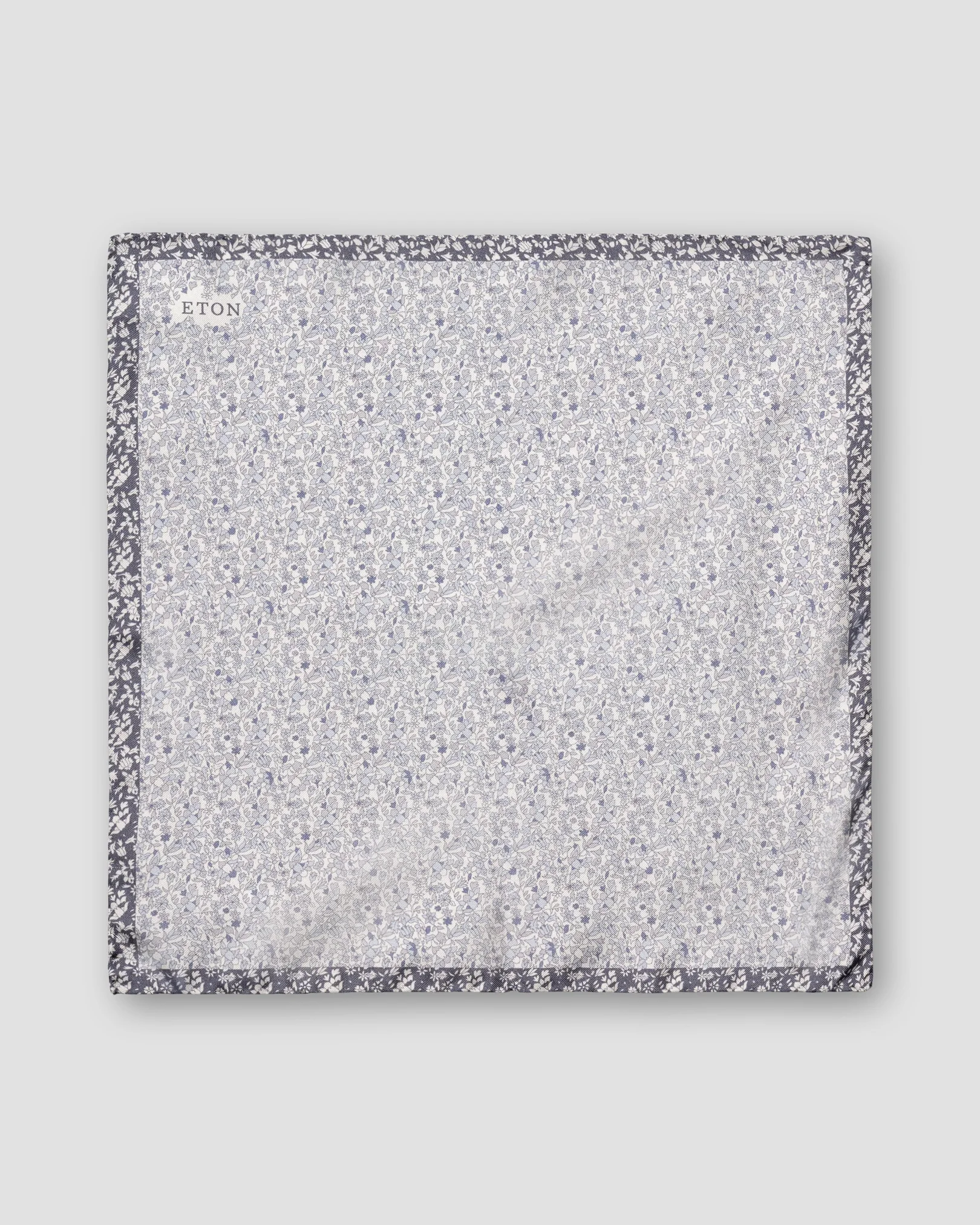 Eton - classic silk pocket square