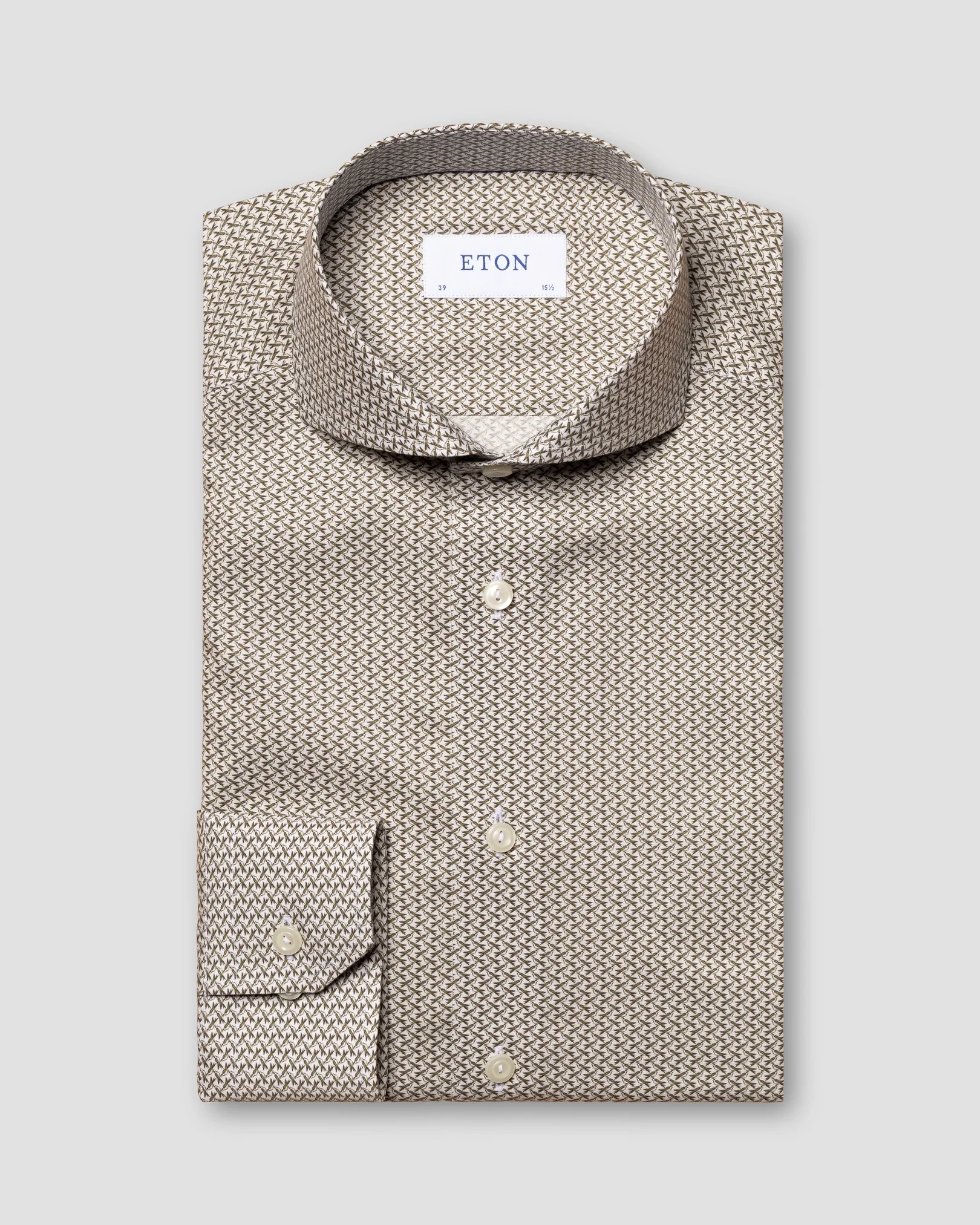 Eton - mid green signature twill extreme cut away single slim