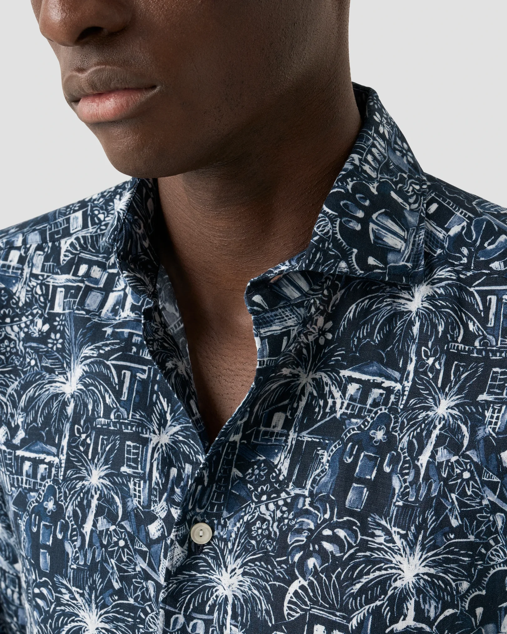 Eton - dark blue gaudi garden print shirt