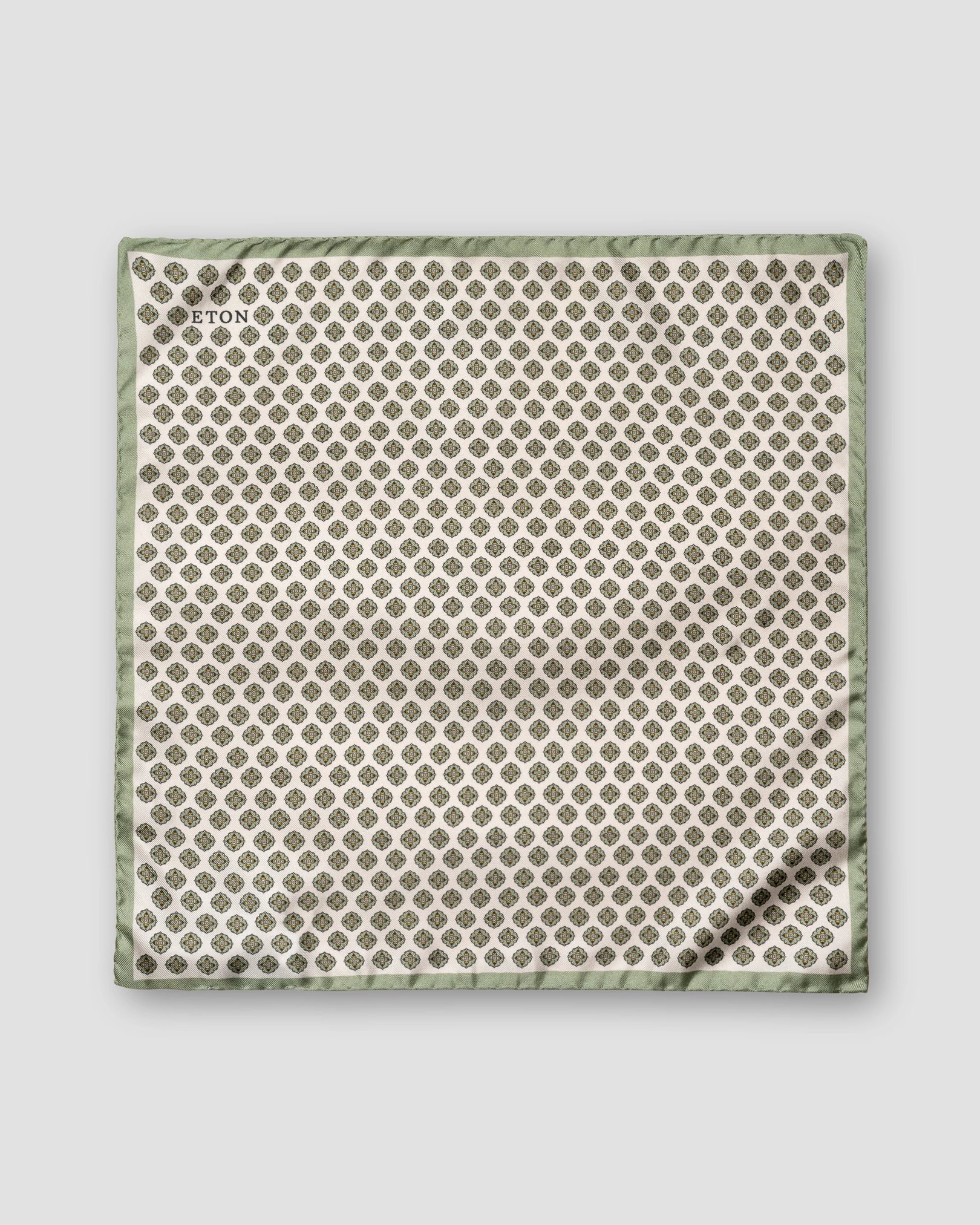 Eton - mid green geometric printed pocket square