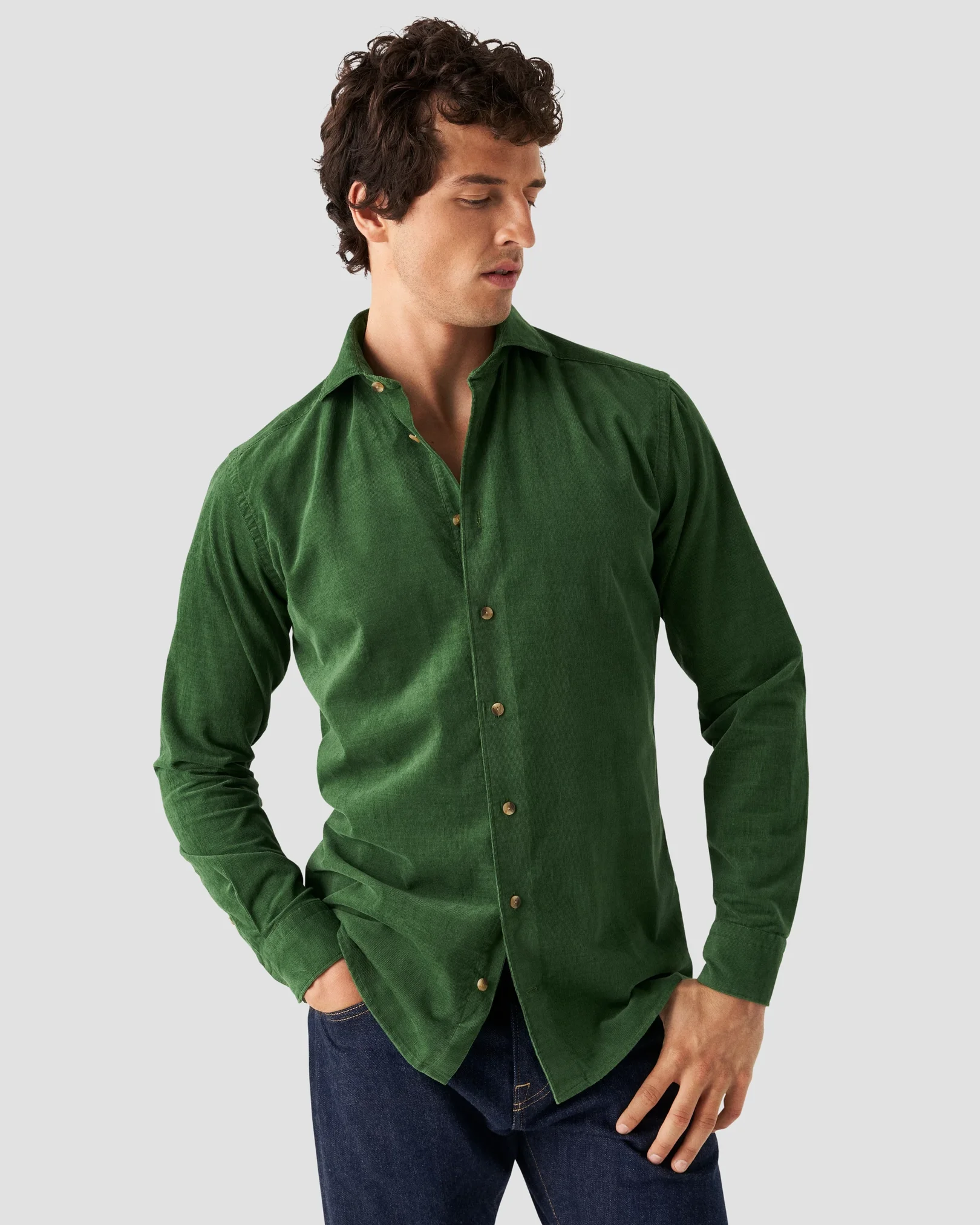 Eton - mid green corduroy