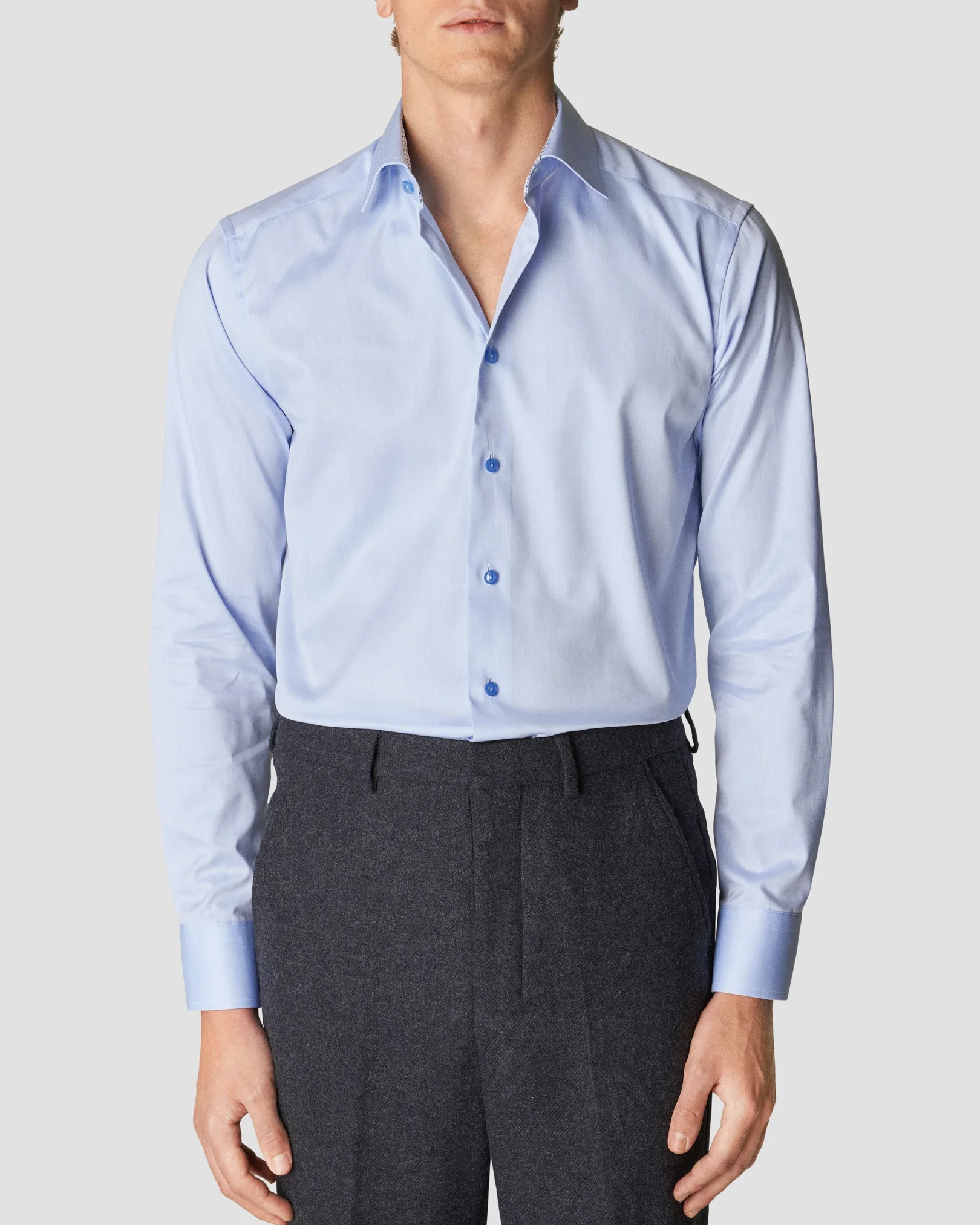 Eton - light blue signature special details