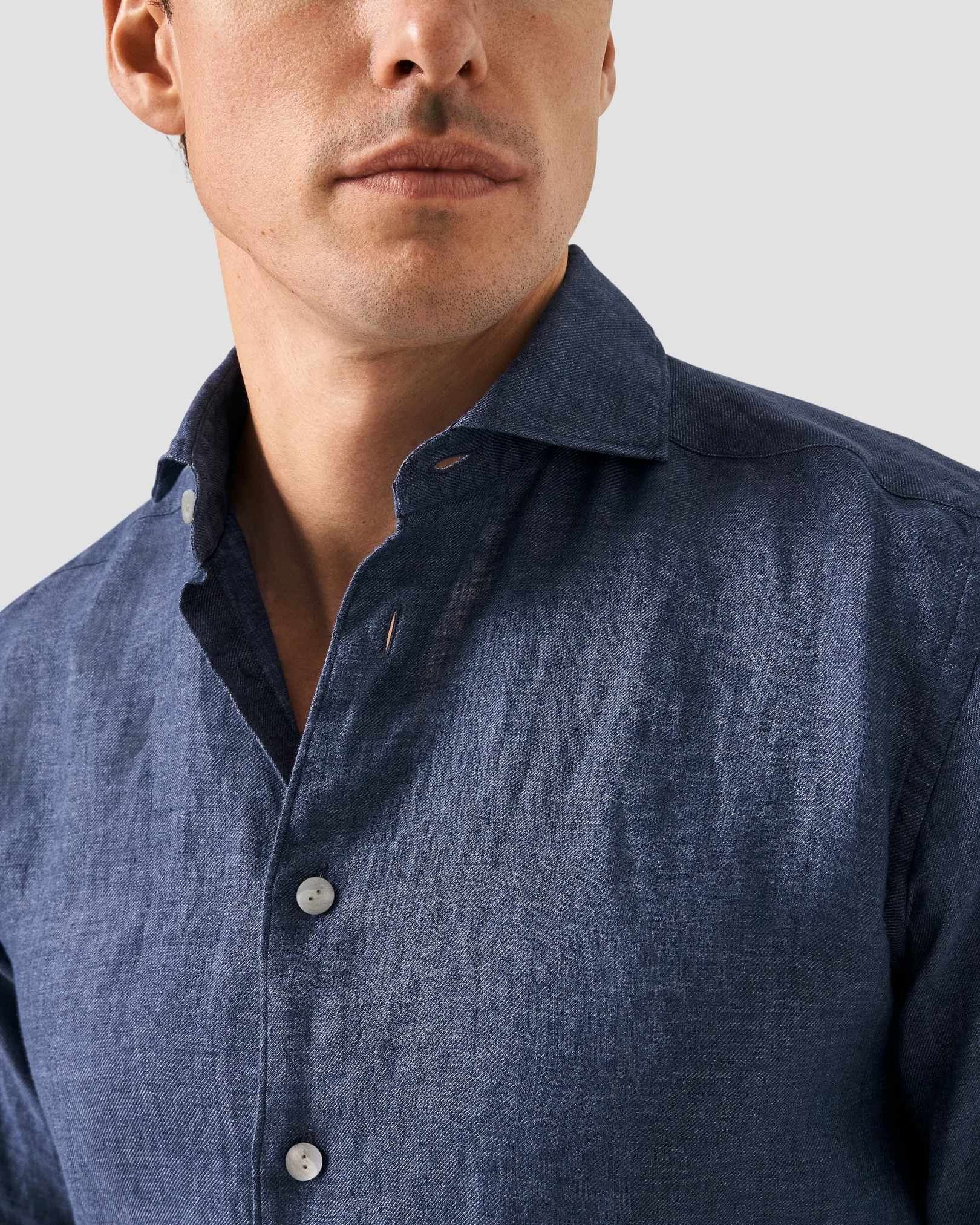 Eton - solid navy linen shirt wide spread