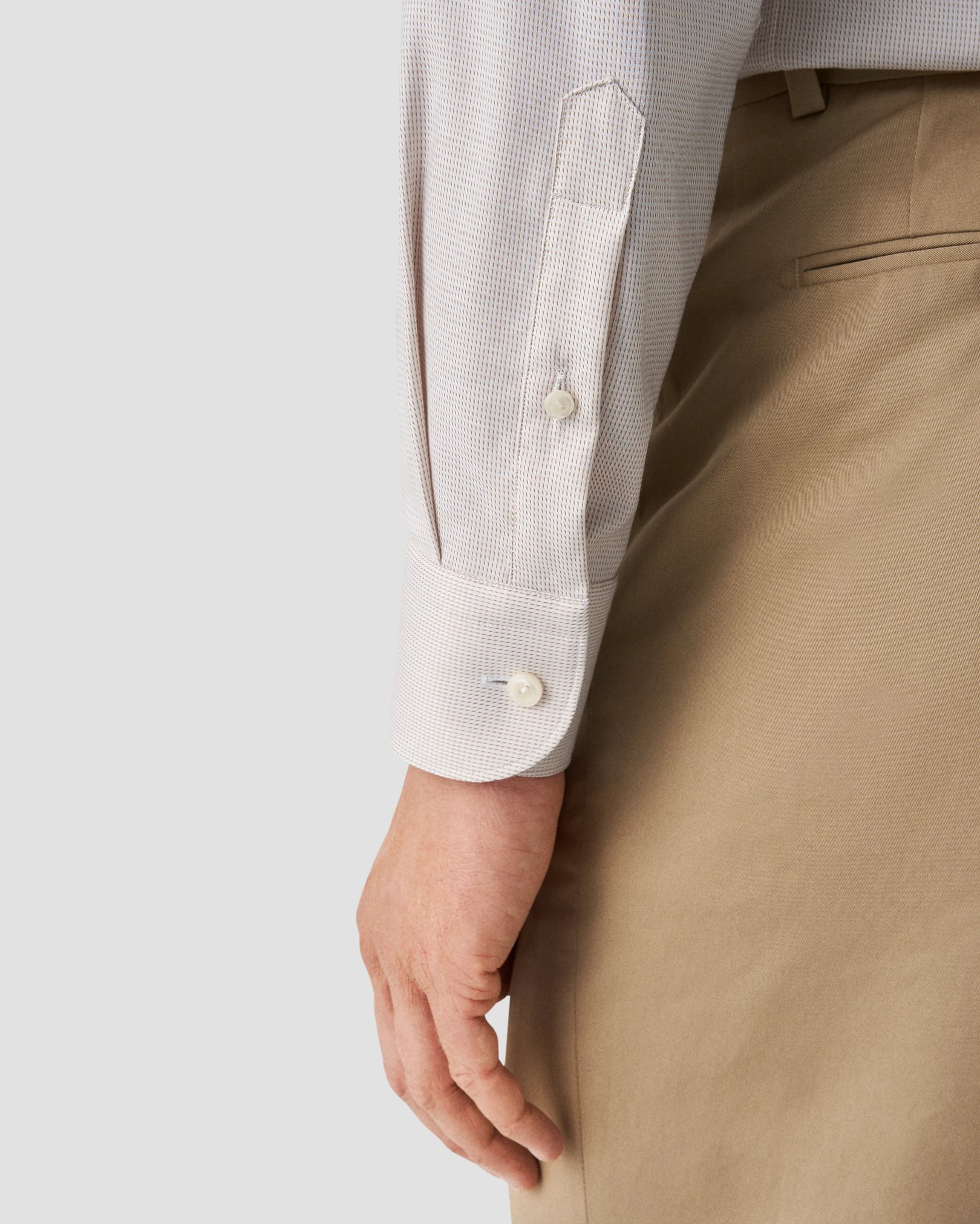 Eton - beige fine twill wide spread