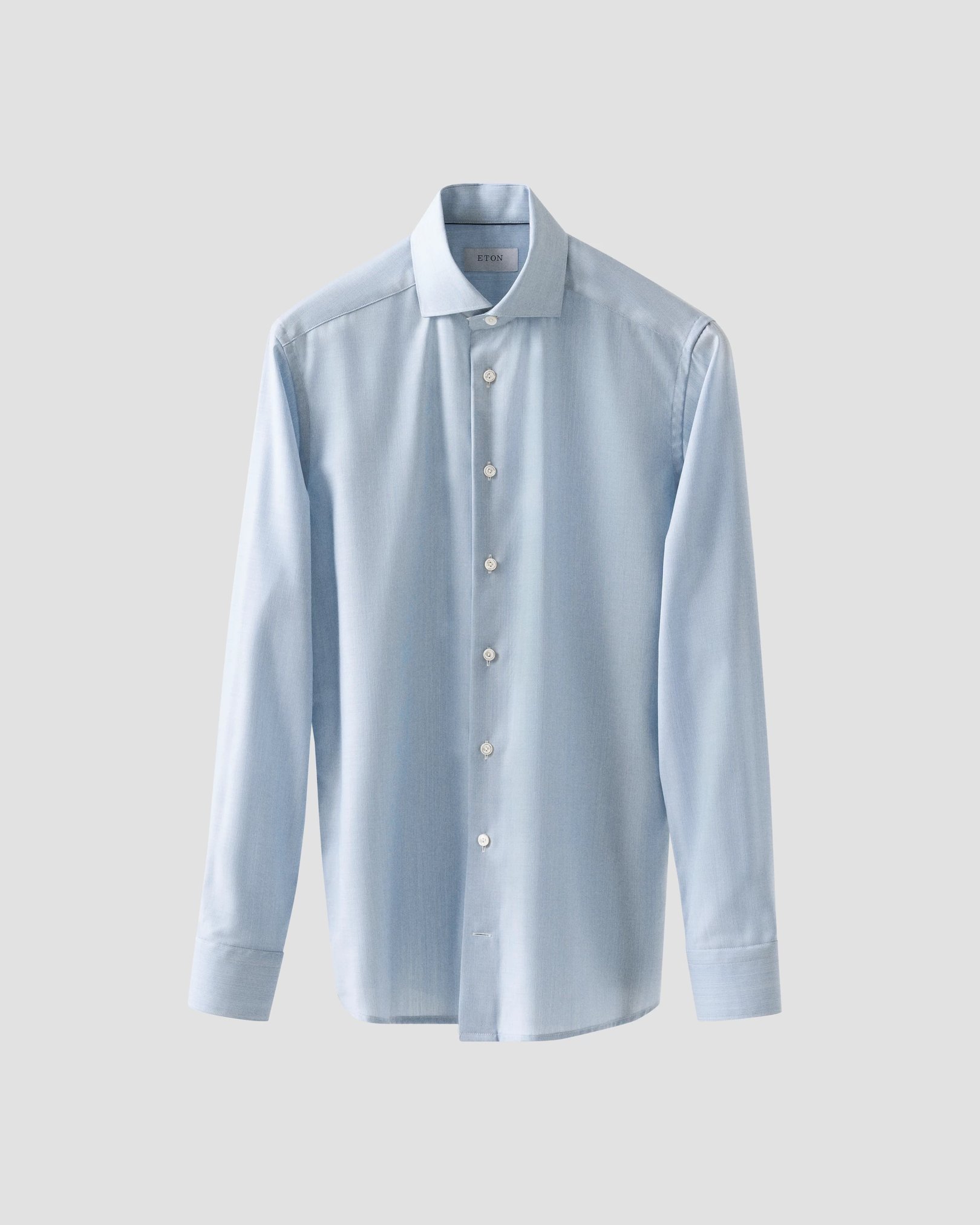 Eton - light blue wide spread rounded single cuff