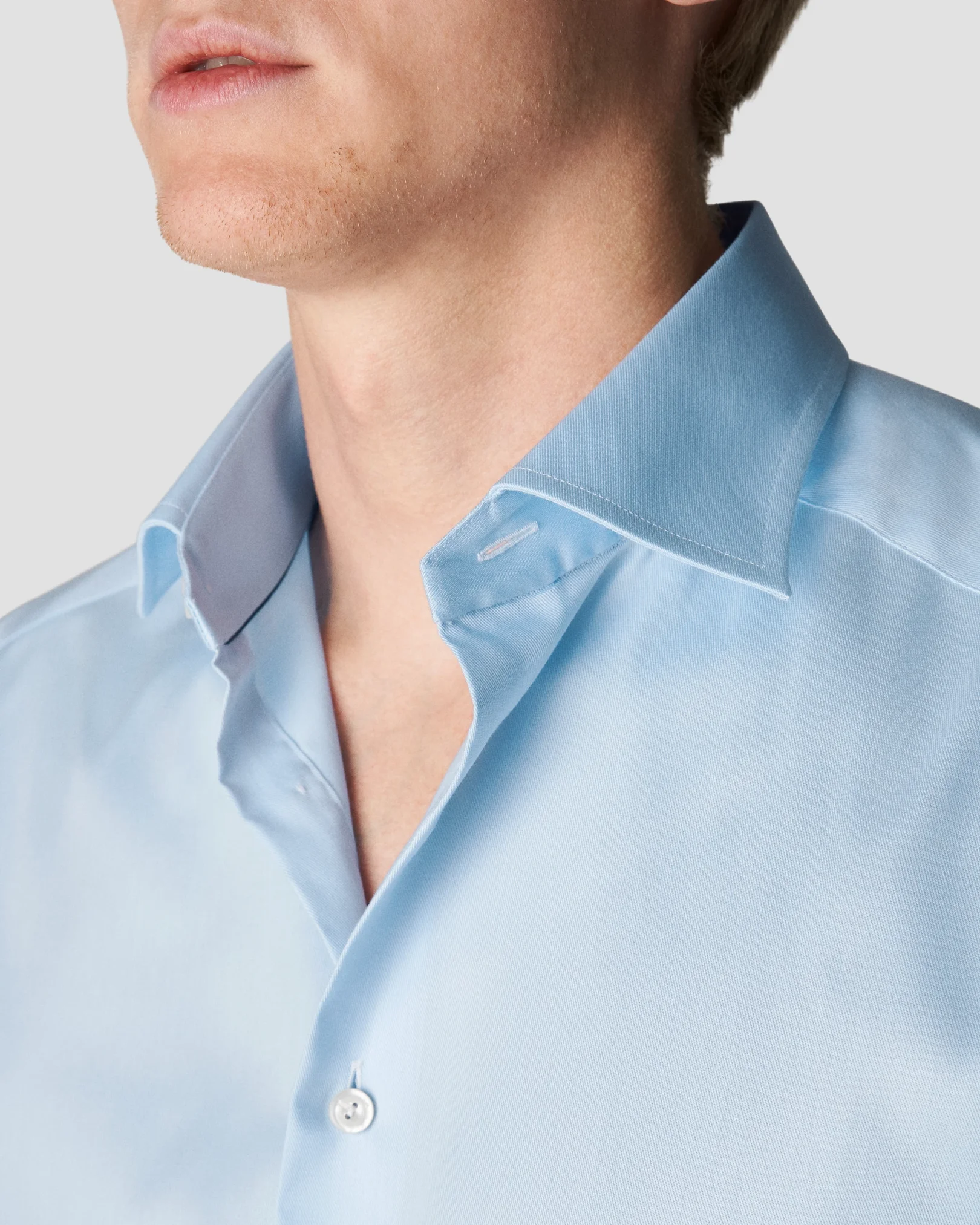 Eton - light blue twill stretch