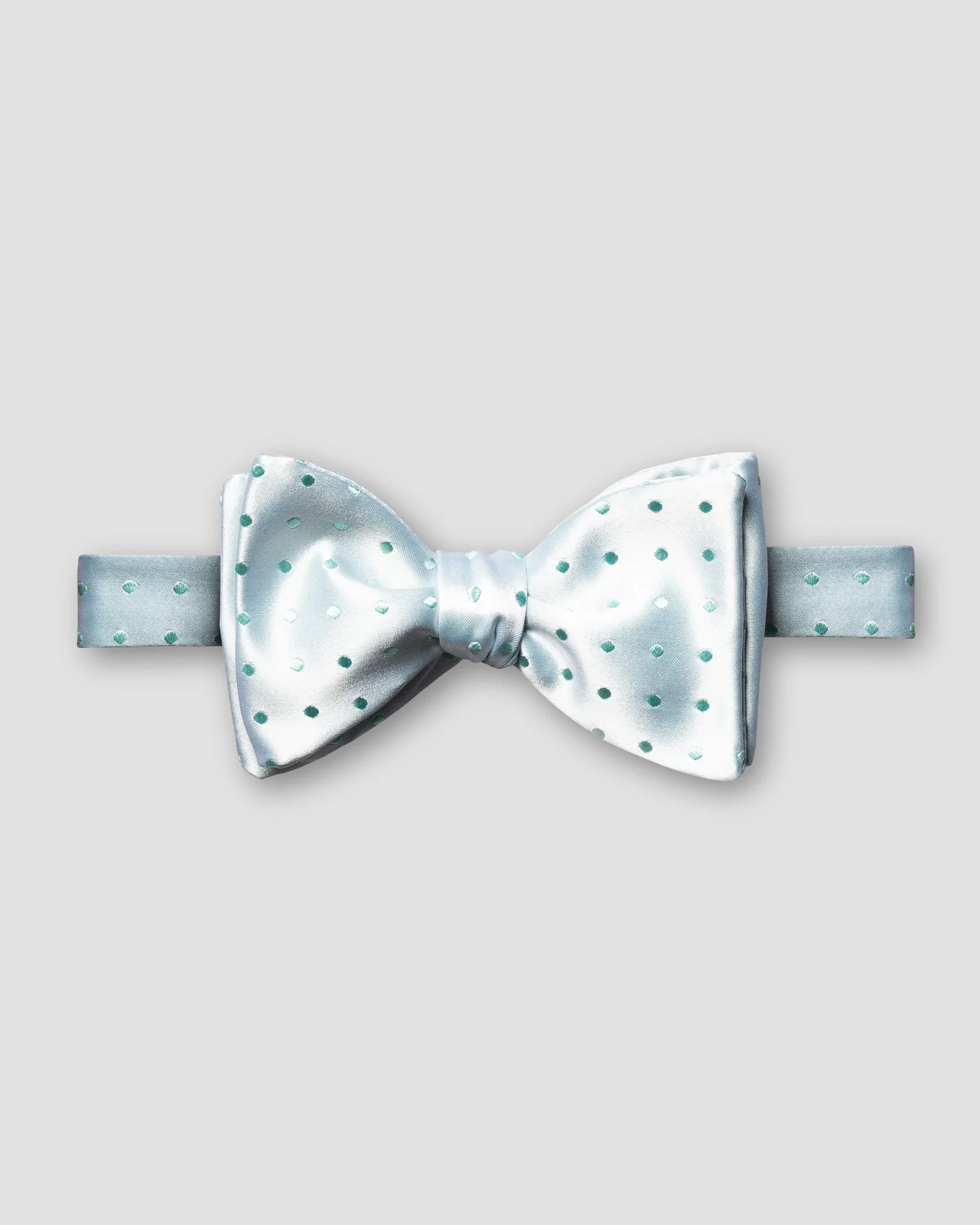 Eton - Mint dotted bow tie – self tied