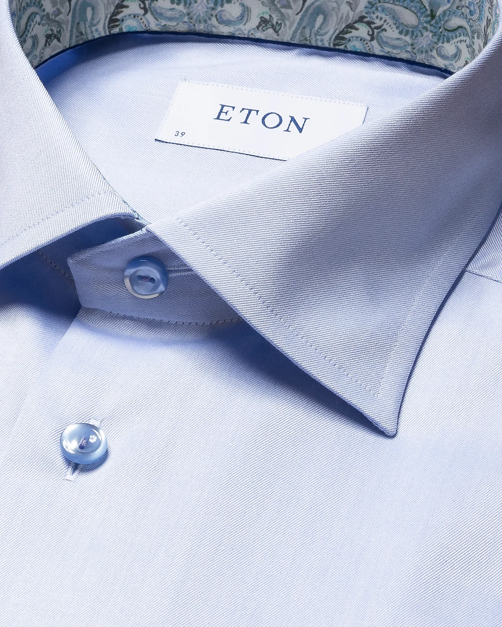 Eton - light blue signature twill summer details