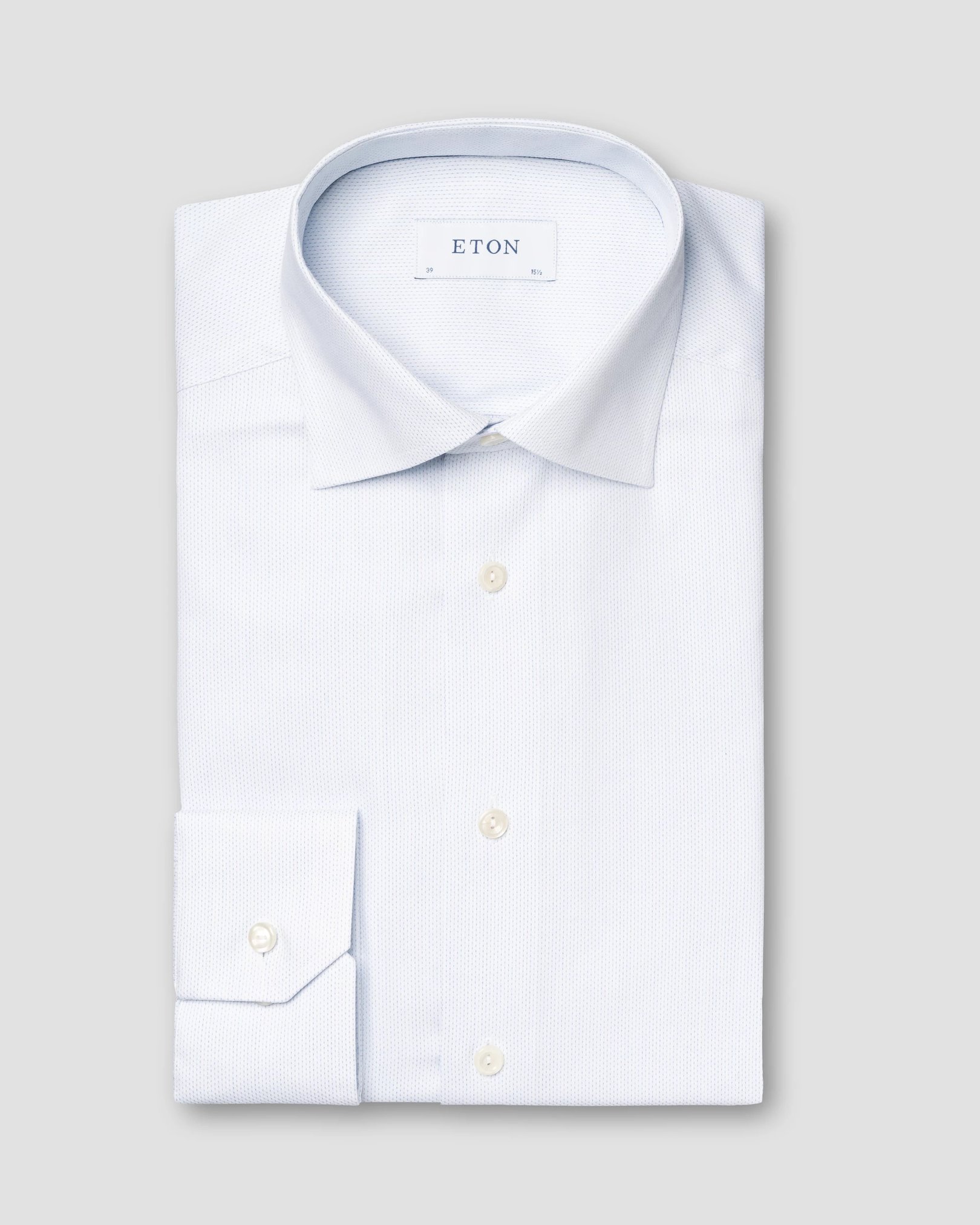 Eton - light blue dobby cut away single slim