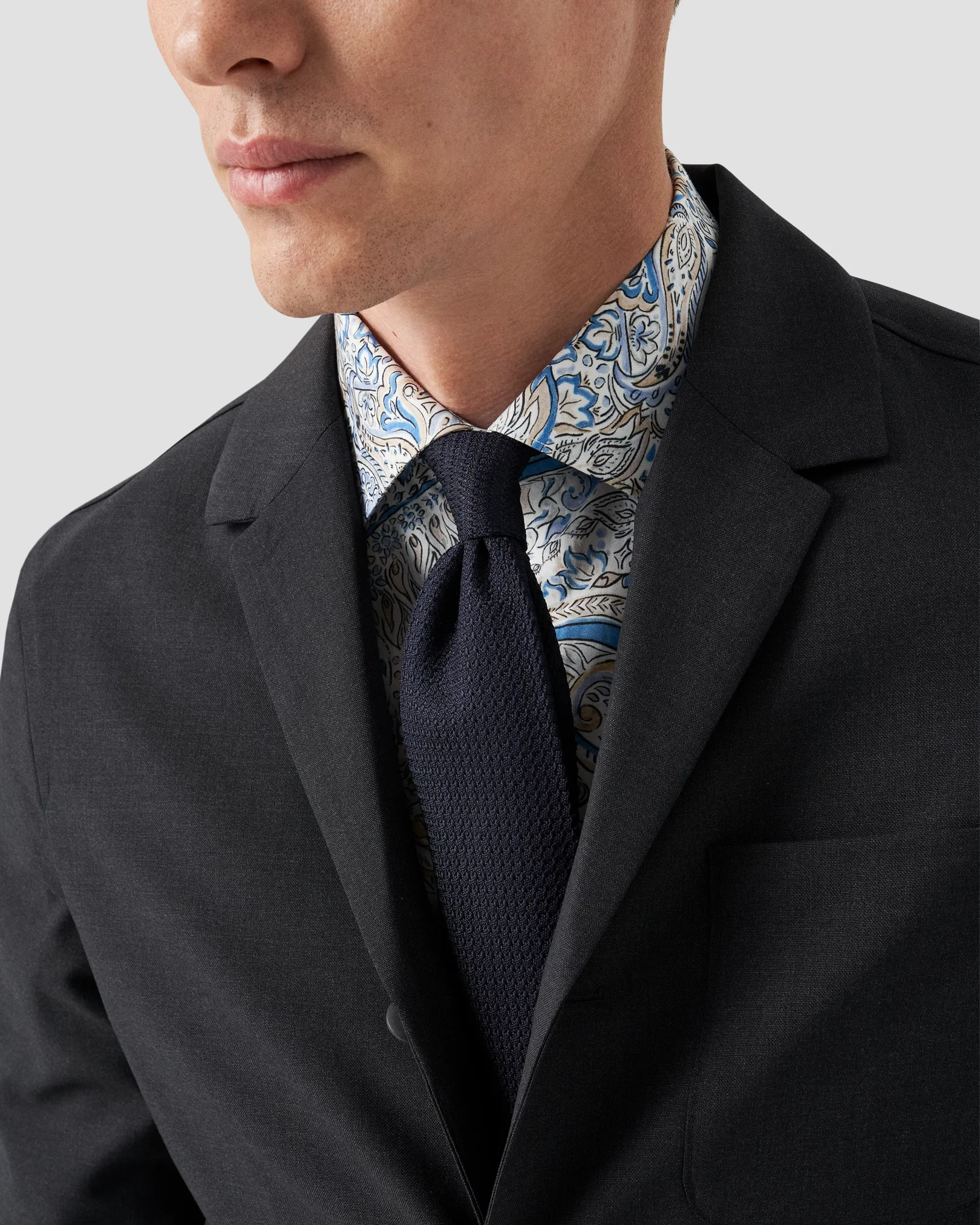 Eton - mid blue paisley fine twill