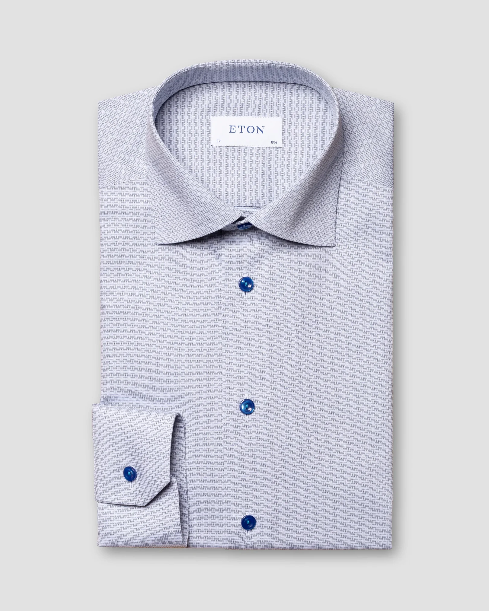 Eton - light blue twill cutaway