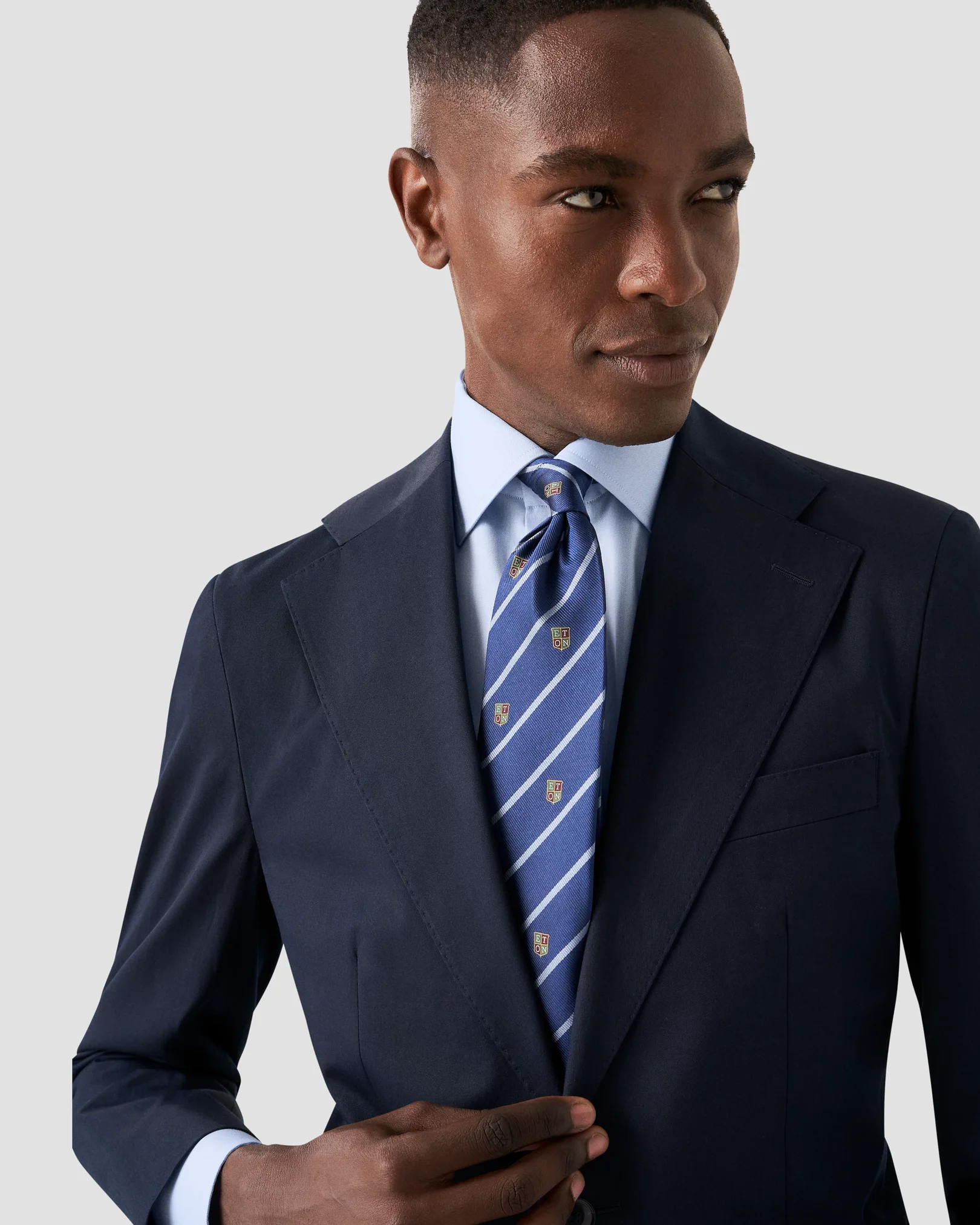 Eton - light blue signature twill contast buttons