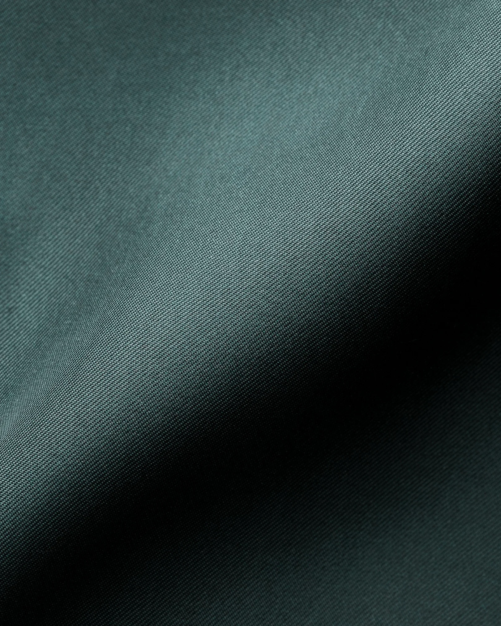 Eton - dark green silk pointed rounded single one buttonhole slim soft